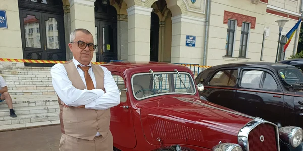 cristian juscu masina citroen foto Alin Ion jpeg