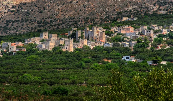 Case turn tradiționale din peninsula Mani (© evlahos / Wikimedia Commons)