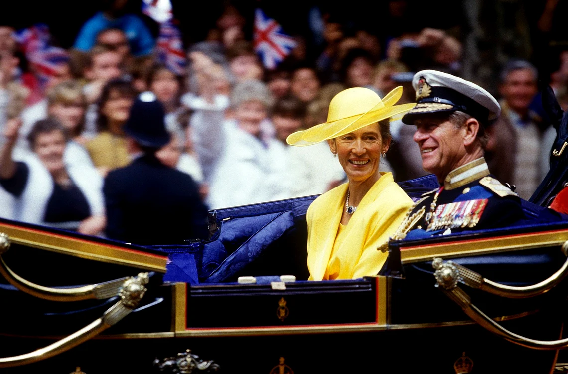 Prințul Philip, Duce de Edinburgh și Susan Barrantes, mama lui Sarah Ferguson în 1986 la nunta Prințului Andrew   profimedia 0426752538 jpg