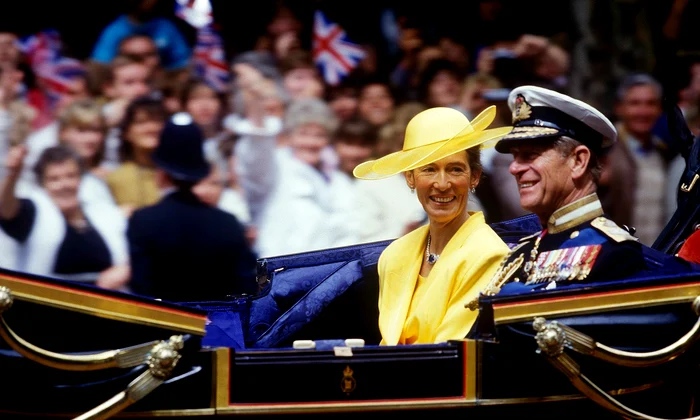 Prințul Philip, Duce de Edinburgh și Susan Barrantes, mama lui Sarah Ferguson în 1986 la nunta Prințului Andrew   profimedia 0426752538 jpg