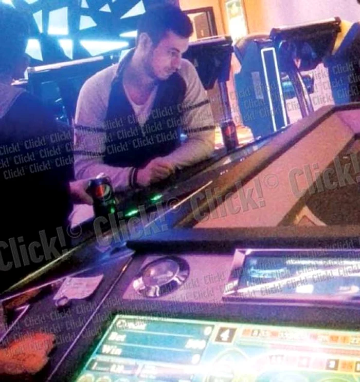 Vedete dependente de jocuri de noroc. Alex Piţurcă s-a distrat pe cinste la cazinou