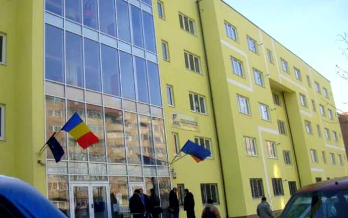 Lefii de la OCPI Braşov vor fi cercetaţi în stare de libertate, sub control judiciar