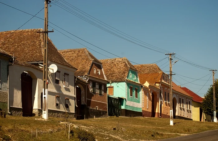 În satele săseşti o casă veche cu circa 10 camere costă 45.000 de euro