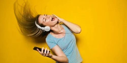 Beneficiile dansului. Ce se întâmplă cu sistemul tău imunitar în timpul ăsta