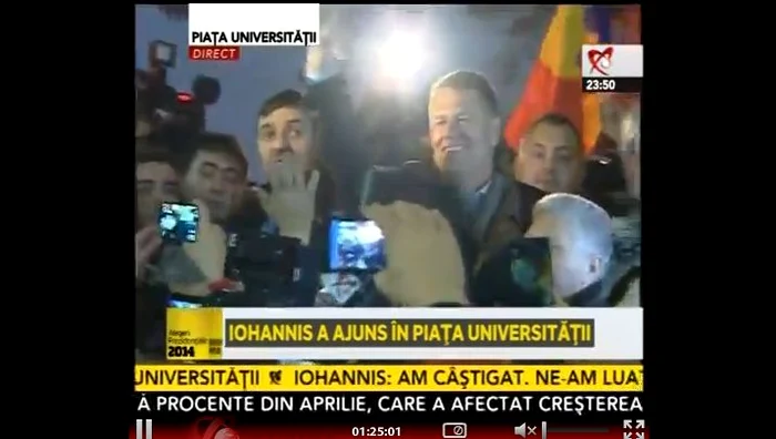 Klaus Iohannis în Piaţa Universităţii