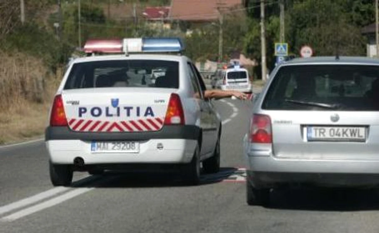
    foto arhivă  