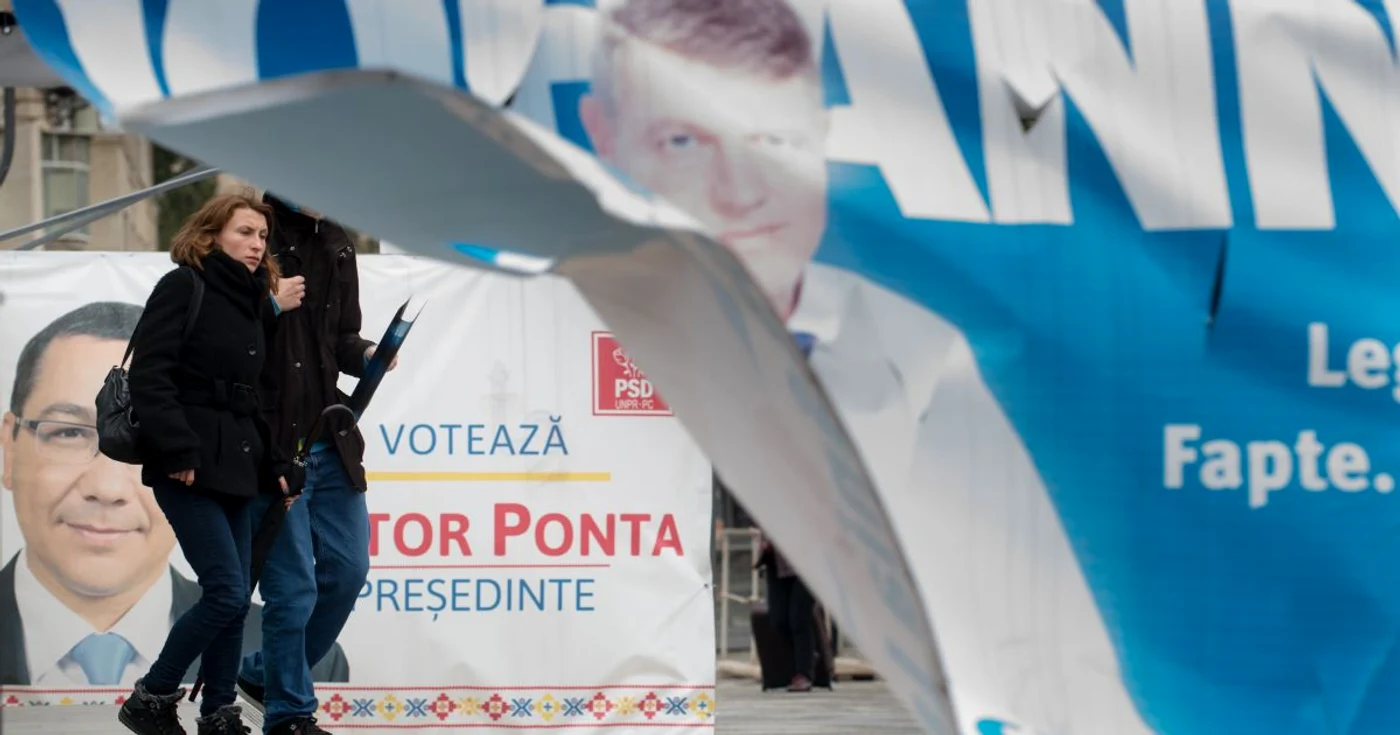 Victor Ponta şi Klaus Iohannis au fost cei mai vizibili candidaţi în campania electorală ce se va încheia dimineaţă FOTO Mediafax