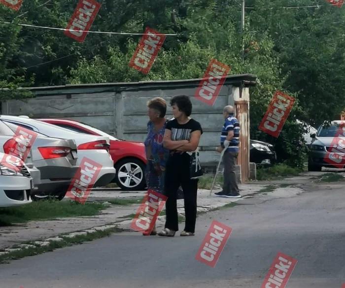 Vecinele mamei lui Marcel Pavel au fost șocate de veste 