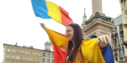 Fani Romania  Foto Adevărul7 jpg