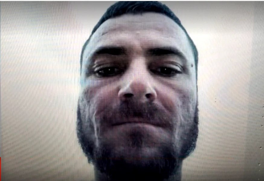 Conturi false cu numele criminalului Emil Gânj creează haos în anchetă. Poliția atrage atenția asupra riscurilor penale