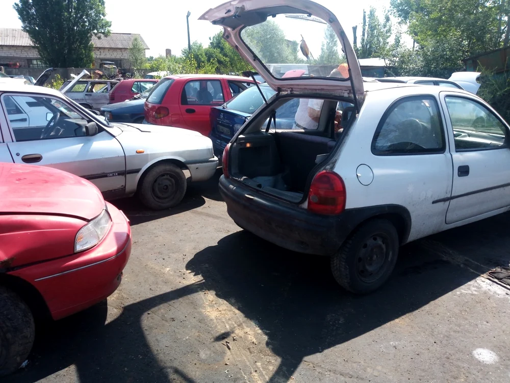 Aproape 157.000 de maşini second-hand au fost înmatriculate în primele şase luni FOTO: Denis Grigorescu