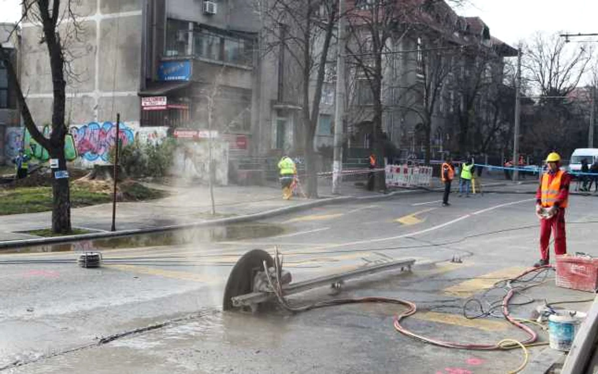 Clădirile din zona Eroilor ar putea fi afectate major ca urmare a fenomenului de tasare