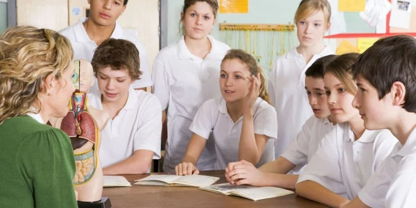 educatie sexuala foto 123 RF