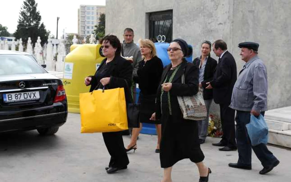 Slujbă de pomenire pentru mama preşedintelui