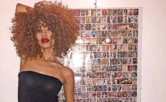 
    Tânăra a fost convinsă  după o discuţie avută cu Paris Hilton la Istanbul  