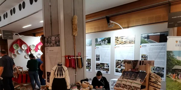 Muzeul Astra - Sibiu - singurul reprezentant al României în cadrul Salonului Internaţional al Patrimoniului Cultural de la Paris 2021 Foto Adevărul - Muzeul Astra