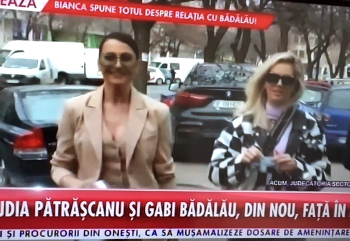 
    Claudia Pătrășcanu a venit însoțită de Andreea Bănică, în calitate de martorfoto: captură Antena Stars  