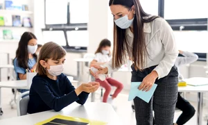 elevi scoala masca jpeg