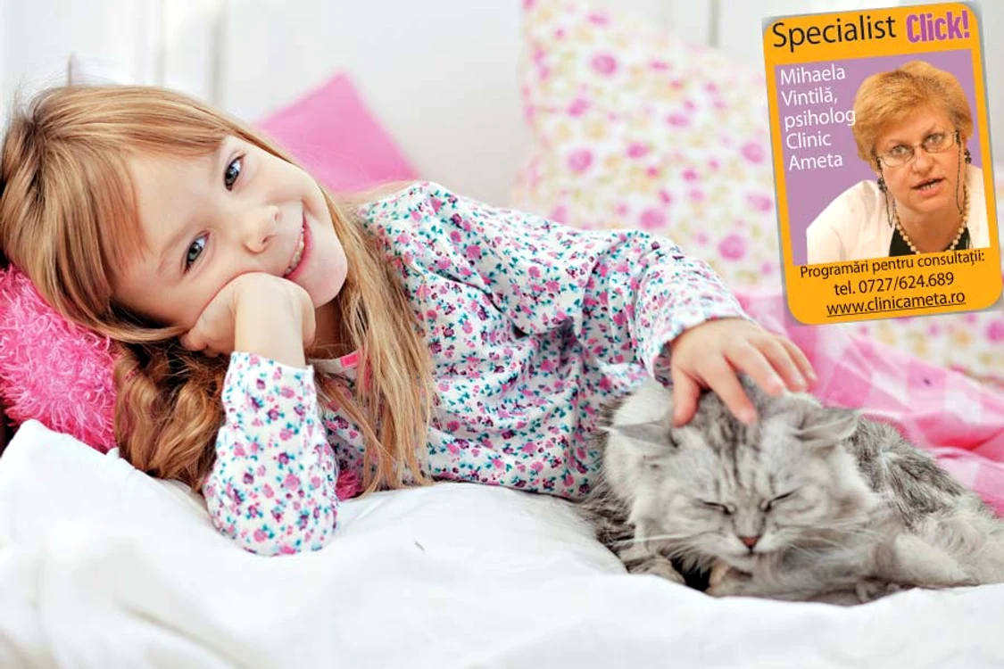 Se spune că aceia care iubesc animalele sunt oameni buni. Şi copiii pot fi obişnuiţi de mici cu acest sentiment (fotografii: shutterstock)