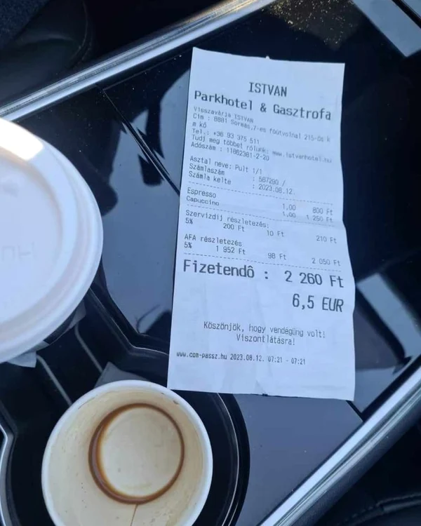 Cafelele au costat aproape 7 euro