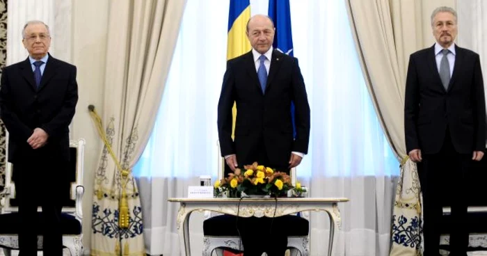 Ion Iliescu, Traian Băsescu, Emil Constantinescu, la Palatul Cotroceni, Foto www. precidency.ro