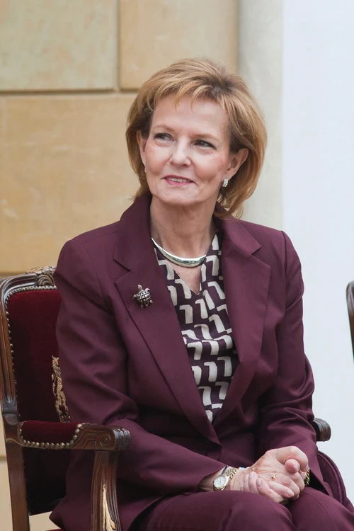 Majestatea Sa Margareta si Principele Radu, prima aparitie din aceasta toamna la Palatul Elisabeta   Daniel Angelescu, Casa Majestatii Sale (1) jpeg