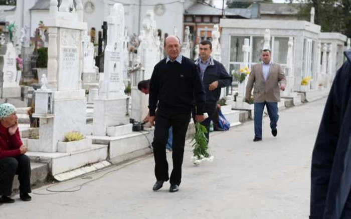 Slujbă de pomenire pentru mama preşedintelui