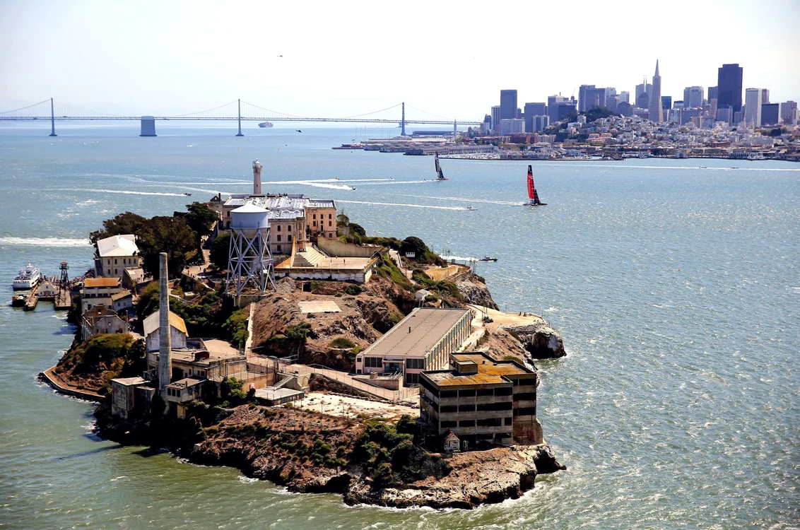 2 inchisoarea alcatraz jpg jpeg