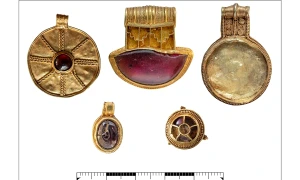 anglo saxon hoard lincolnshire 1 webp