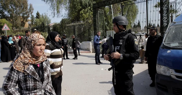 Şaizeci de persoane, inclusiv străini, au fost ucise în urma a două atentate comise în acest an în Tunisia FOTO AP