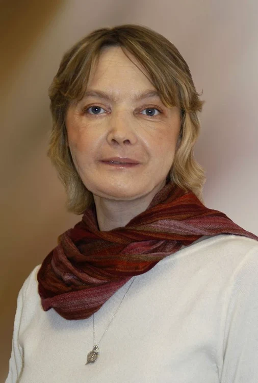 
    Isabelle Dinoire a dezvoltat două tipuri de cancer, din cauza medicamentelor pe care le-a luat după operația istoricăFoto: Getty  