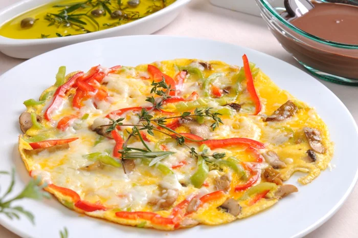 omleta legume colorata shutterstock 38637070 jpeg