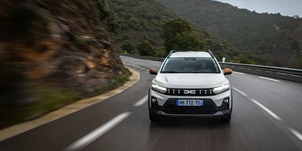 Dacia Jogger Hybrid 155 Adevarul jpg