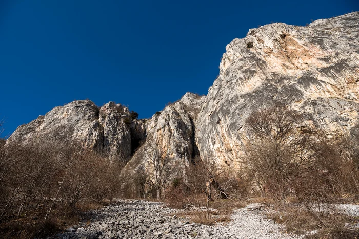 Masivul Piatra Cetii FOTO Daniel Morar