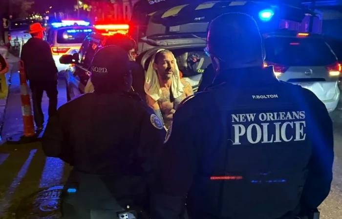 Shia LaBeouf, arestat de poliţiştii din New Orleans. FOTO: Facebook/Mark Dohner