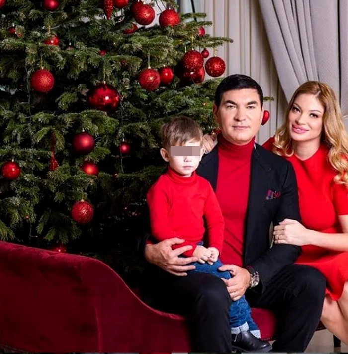 Primul Crăciun în trei