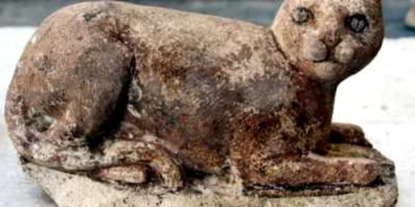 Statuia zeiţei piscă Bastet era în interiorul templului