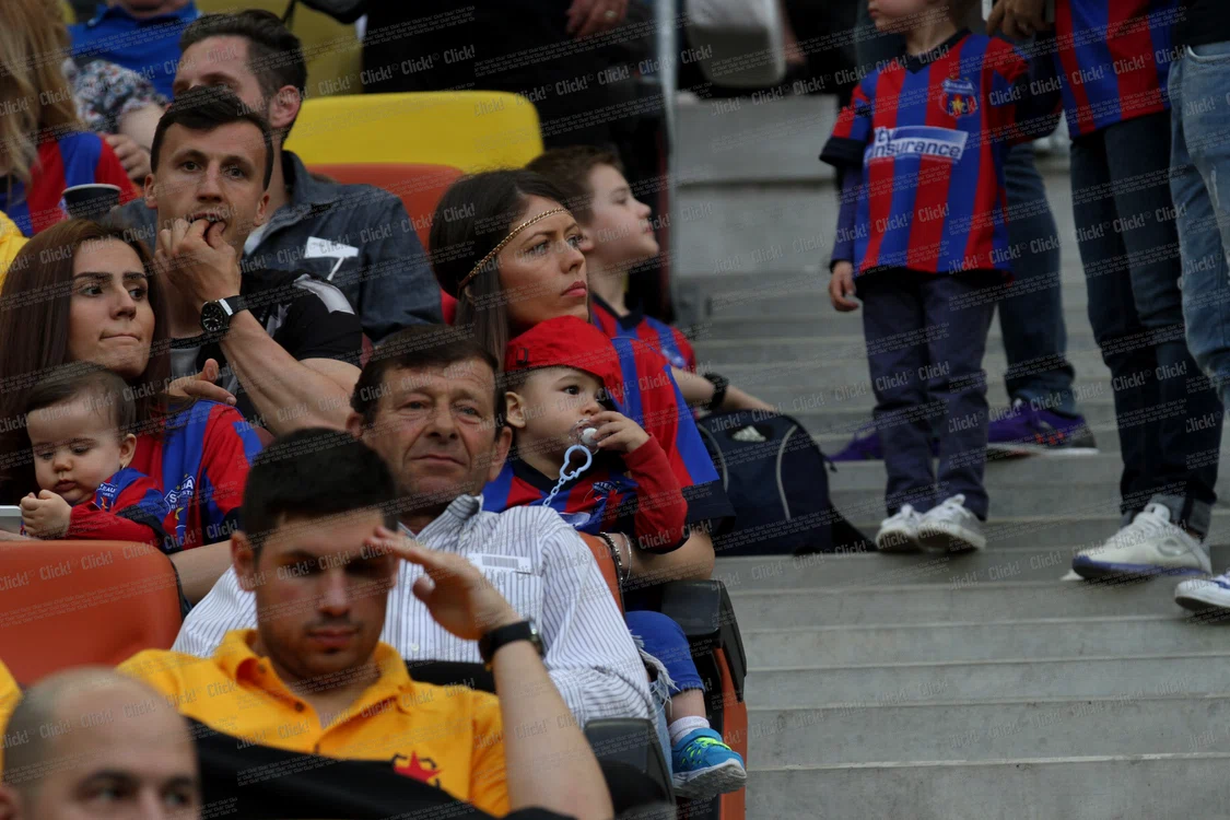 Ana Pârvulescu a stat alături de Chiricheş