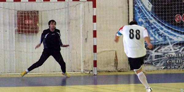 SPORTS.MD Lexmax (în alb) a jucat cu JLC și în sezonul precedent