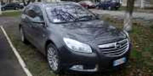 Autoturismul valorează 25.000 de euro 