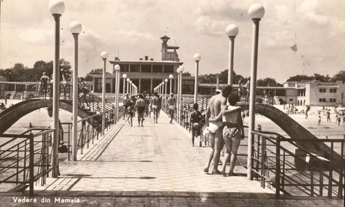 Cazinoul din Mamaia. Carte poștală din colecția Andrei Ștomff (© cartipostale.cimec.ro)