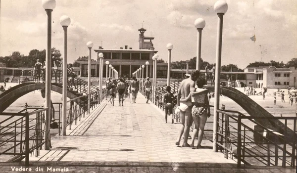 Cazinoul din Mamaia. Carte poștală din colecția Andrei Ștomff (© cartipostale.cimec.ro)