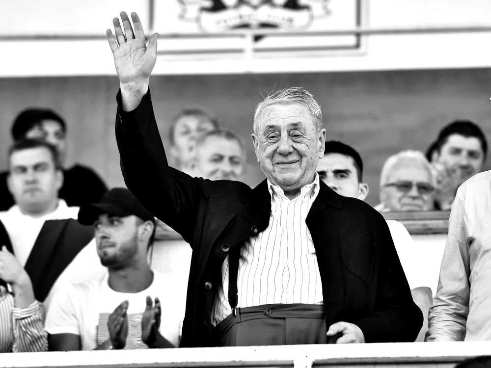 
    Din 1983 și până în decembrie 1998, Mircea Pascu a fost vicepreședinte al FR de Fotbal, iar în 1990 a devenit președinteFoto: sportpictures.eu  