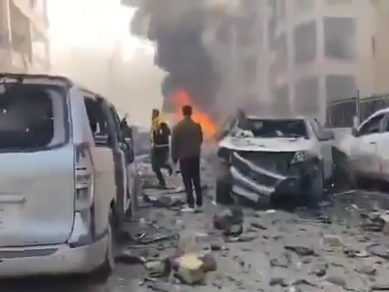Rusia lansează noi atacuri în nord-vestul Siriei. Un civil a murit în urma loviturilor aeriene