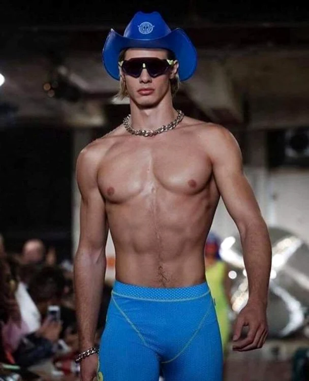 Ionut Radu, înotătorul fotomodel