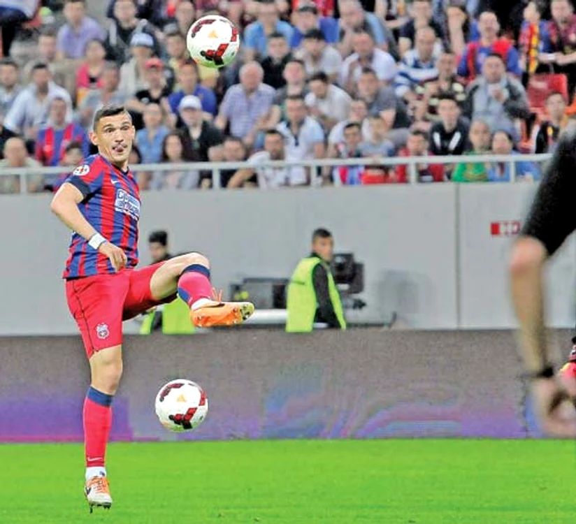 Claudiu Keşeru a marcat patru goluri în acest debut de sezon Foto: Răzvan Păsărică