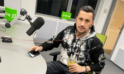 1 flick domnul rima antena stars radio zu 1 jpg jpeg