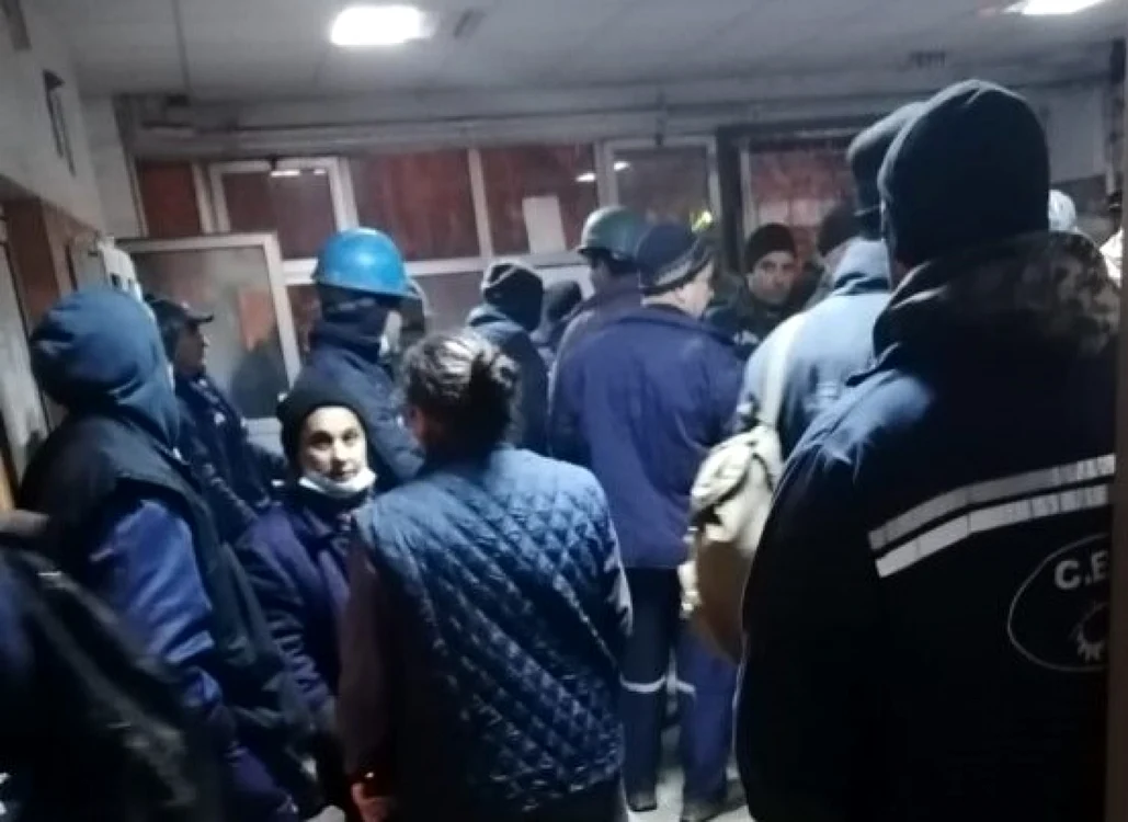 Aproximativ 200 de salariaţi au refuzat să intre la lucru Foto: Arhivă