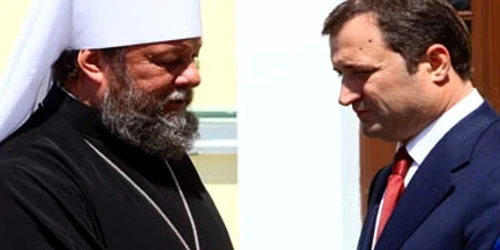 Creștin-ortodosșii îl sfătuie pe Vlad Filat să nu „lupte“ cu Biserica