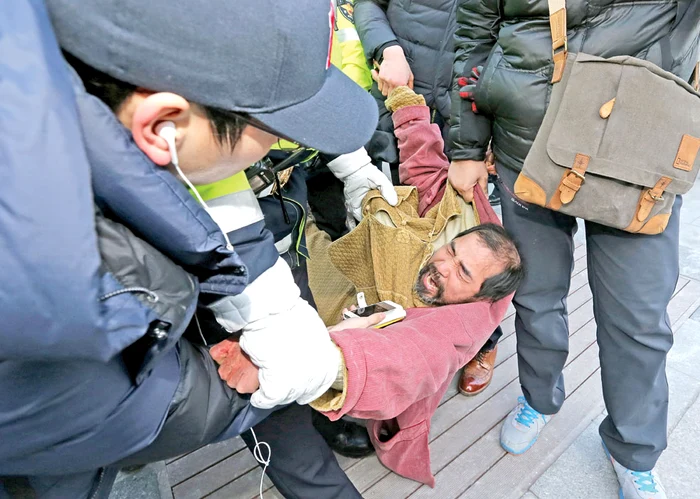 Kim Ki-Jong (55 de ani)